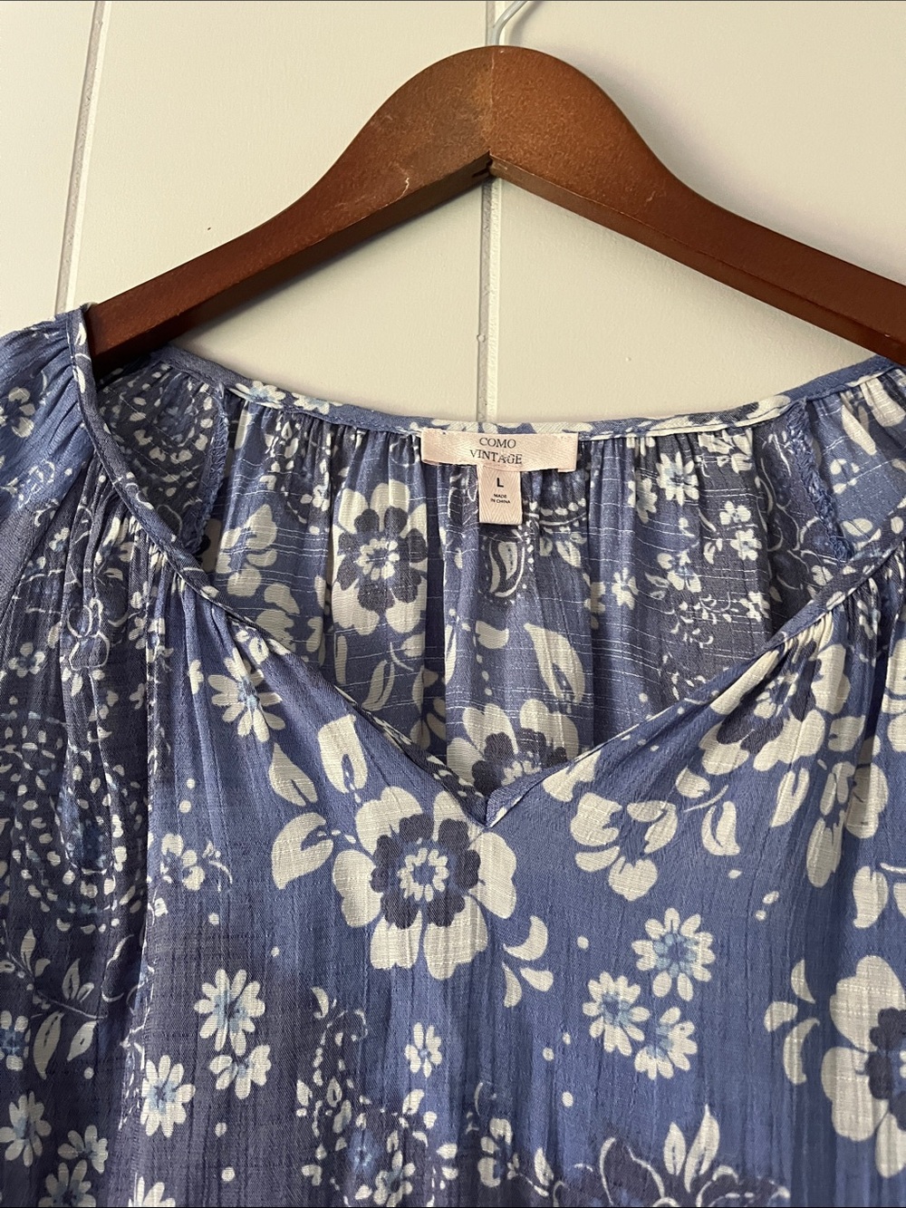 Floral Peasant Blouse - Blue/White - Picture 9 of 9
